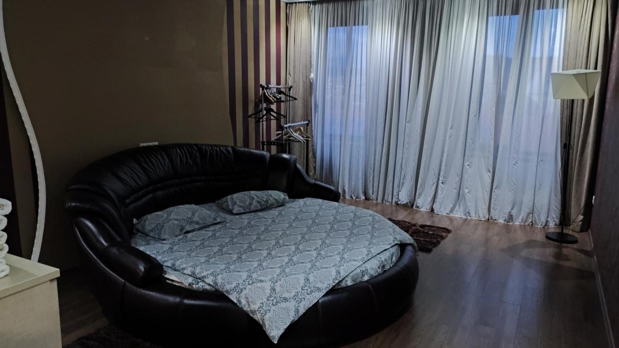 Cosy Apartment In The City Centre Tbilisi Esterno foto